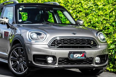 2018 Mini Cooper SE Crossover All 4 - Thumbnail