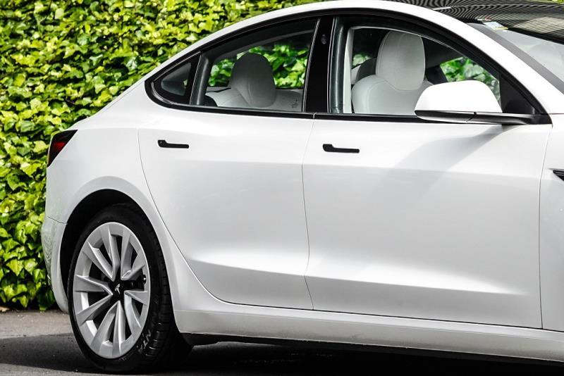 2021 Tesla Model 3 Long Range AWD
