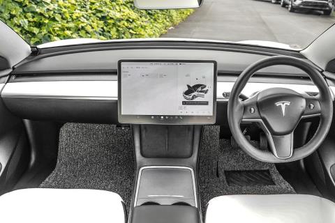 2021 Tesla Model 3 Long Range AWD - Thumbnail