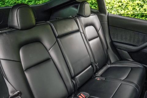 2023 Tesla Model Y - Thumbnail