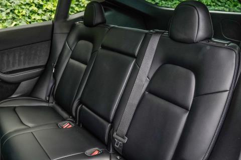 2023 Tesla Model Y - Thumbnail