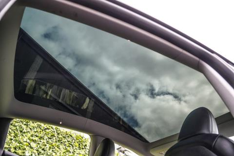 2023 Tesla Model Y - Thumbnail