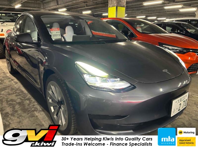 2021 Tesla Model 3 SR+