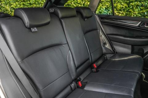 2015 Subaru Outback Limited 4WD - Thumbnail