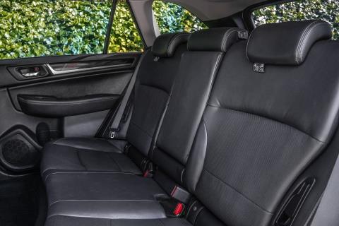 2015 Subaru Outback Limited 4WD - Thumbnail