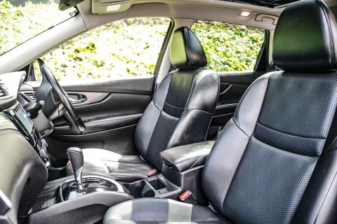 2015 Nissan X-Trail 7 Seater - Thumbnail