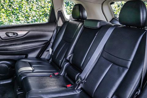 2021 Nissan X-Trail ST-L 4x4 - Thumbnail