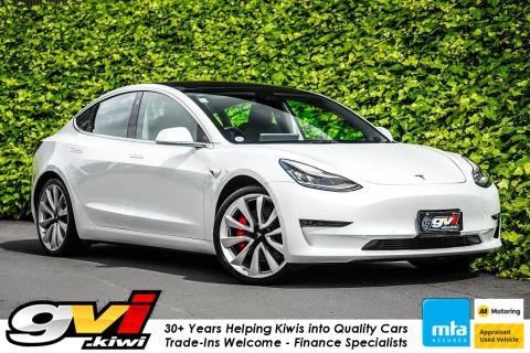 2019 Tesla Model 3 Performance 4WD - Thumbnail