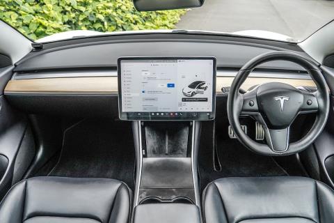 2019 Tesla Model 3 Performance 4WD - Thumbnail