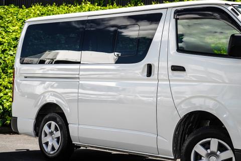 2020 Toyota Hiace ZL 5 Door - Thumbnail