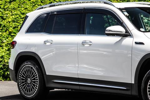 2022 Mercedes Benz EQB 250 AMG 7 Seater - Thumbnail