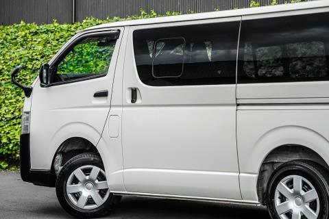 2020 Toyota Hiace ZL 5 Door - Thumbnail