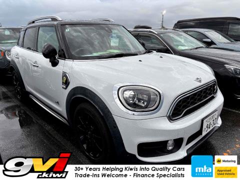 2018 Mini Cooper SE Crossover All 4 - Thumbnail