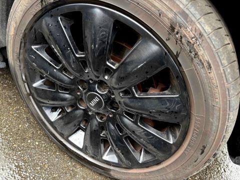 2018 Mini Cooper SE Crossover All 4 - Thumbnail