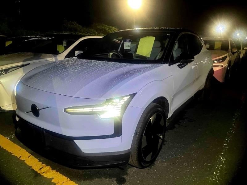 2024 Volvo EX30 Ultra
