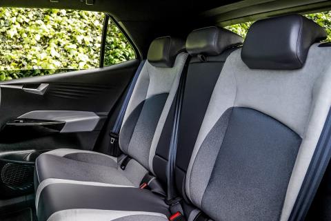 2020 Volkswagen ID.3 First Edition - Thumbnail