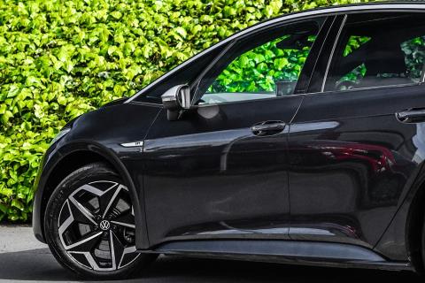 2020 Volkswagen ID.3 First Edition - Thumbnail