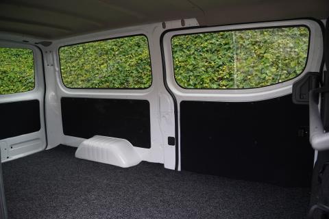 2020 Nissan NV350 / Caravan - Thumbnail