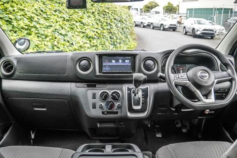 2022 Nissan NV350 / Caravan 5 Door - Thumbnail