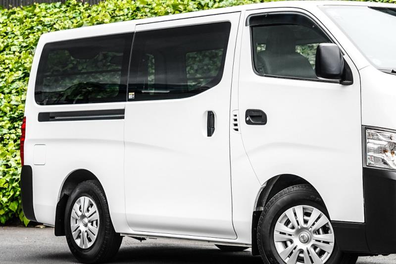 2022 Nissan NV350 / Caravan 5 Door