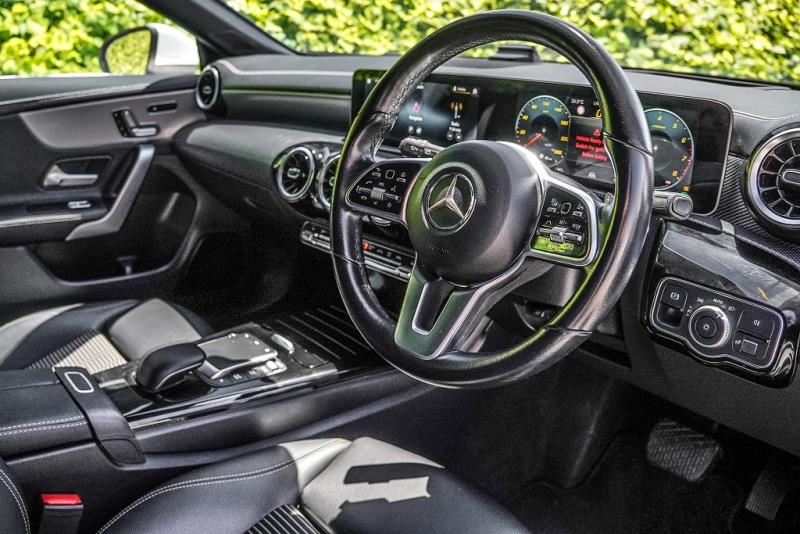 2020 Mercedes Benz CLA 180