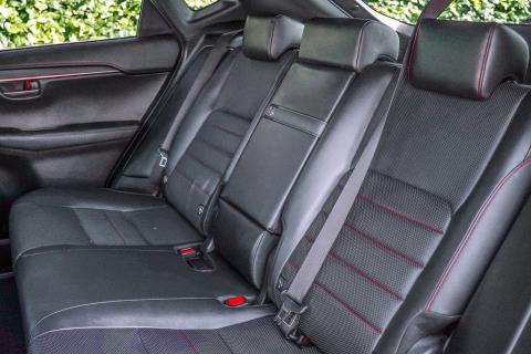 2015 Lexus NX 300h - Thumbnail