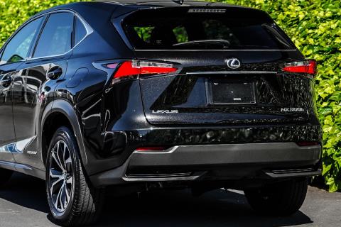 2015 Lexus NX 300h - Thumbnail