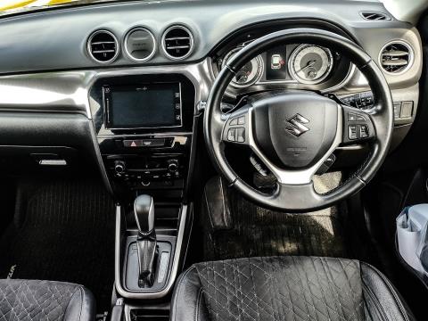 2023 Suzuki Vitara JLX Hybrid 2WD - Thumbnail