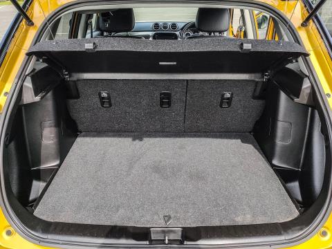 2023 Suzuki Vitara JLX Hybrid 2WD - Thumbnail