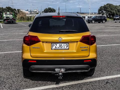 2023 Suzuki Vitara JLX Hybrid 2WD - Thumbnail