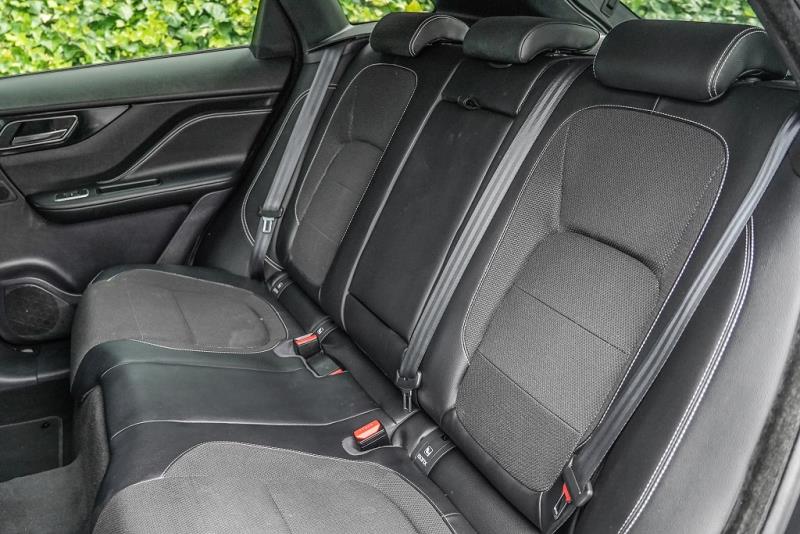 2017 Jaguar F-Pace R-Sport 4WD