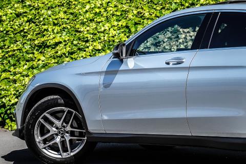 2017 Mercedes Benz GLC 200d AMG Line 4Matic - Thumbnail