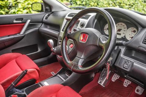 2002 Honda Civic Type R - Thumbnail