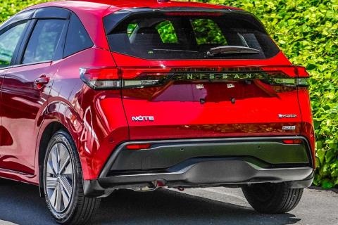 2021 Nissan Note e-Power X - Thumbnail