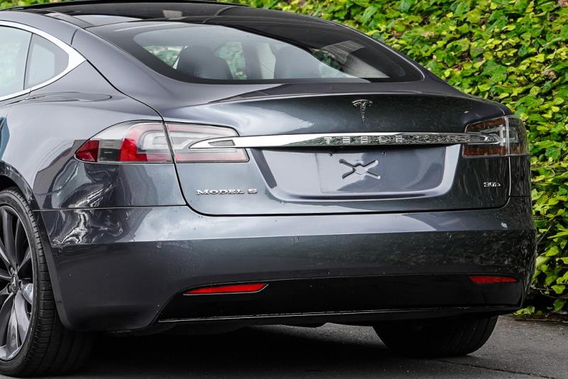 2017 Tesla Model S 90D AWD