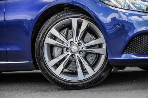 2016 Mercedes Benz C 350 e - Thumbnail