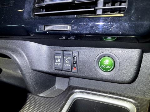 2019 Honda Step Wagon - Thumbnail