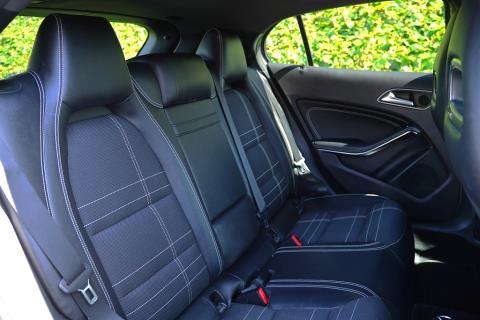 2014 Mercedes Benz GLA 250 4Matic - Thumbnail