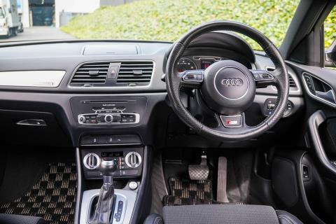 2015 Audi Q3 2.0TFSI Quattro S Line - Thumbnail