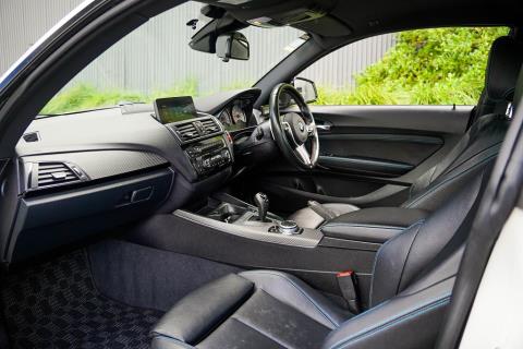 2016 Bmw M2 - Thumbnail