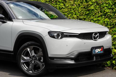 2021 Mazda MX-30 20S e-Skyactive - Thumbnail