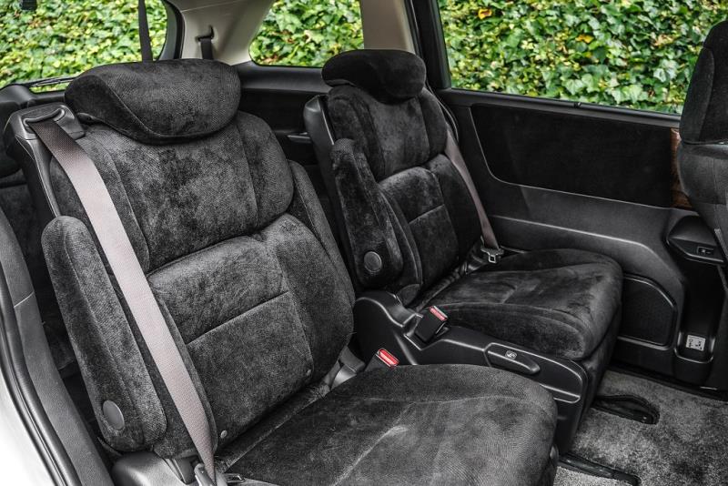 2017 Honda Odyssey Absolute Hybrid