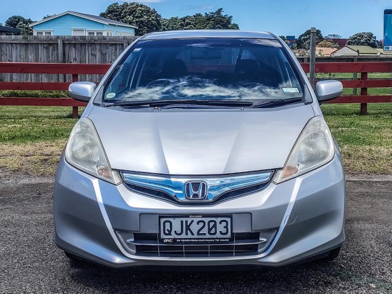 2012 Honda Fit Hybrid / Jazz