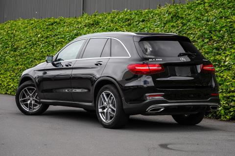 2016 Mercedes Benz GLC 250 4Matic AMG - Thumbnail