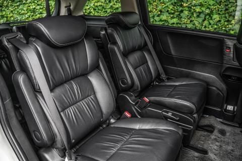 2016 Honda Odyssey Absolute EX - Thumbnail