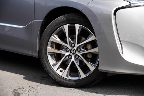 2016 Toyota Estima Aeras 7 Seater - Thumbnail