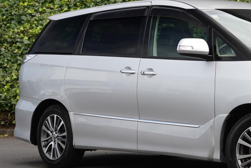 2015 Toyota Estima Aeras Premium