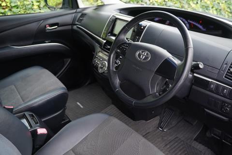 2015 Toyota Estima Aeras Premium - Thumbnail