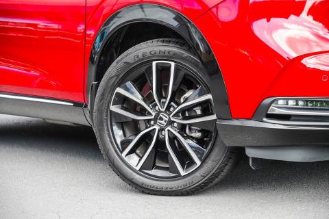 2021 Honda Vezel Z Hybrid / HR-V - Thumbnail