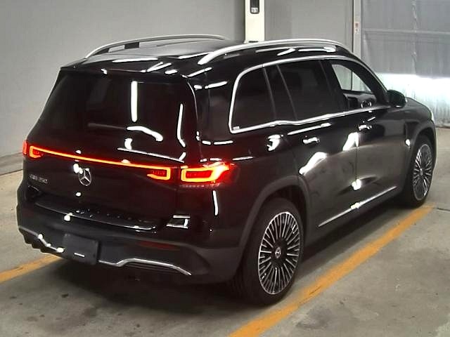 2022 Mercedes Benz EQB